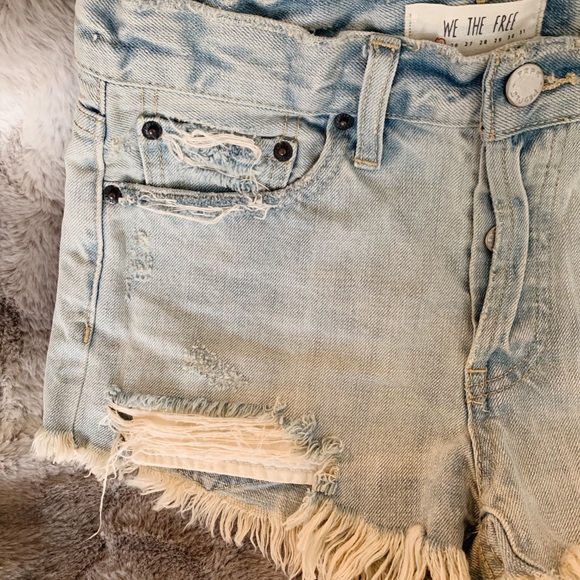 Free People Light Wash Lace Trim Jean Shorts - Picture 2 of 6